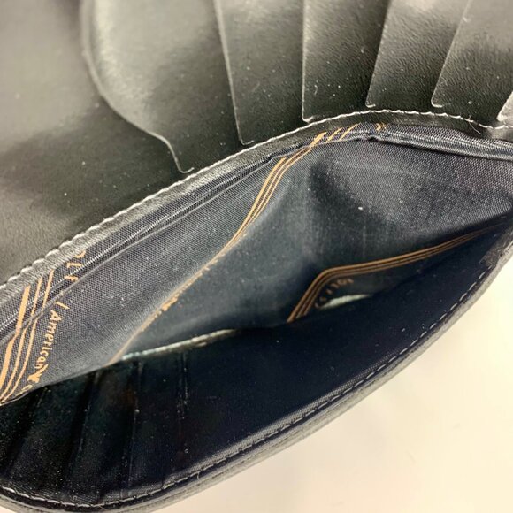 VTG Rolfs Black Cowhide Leather Wallet Floral Embossed Flap Multiple Card Slots - Picture 4 of 10